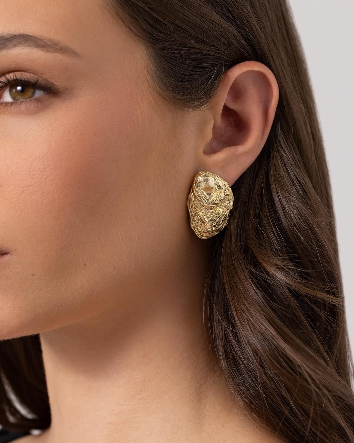 image:imagePAVOI 14K Gold Plated Chunky Sea Shell Earrings for Women Statement Coastal Seashell Stud Earrings Trendy Beach Geometric Ridge Studs Summer JewelryWhite Gold