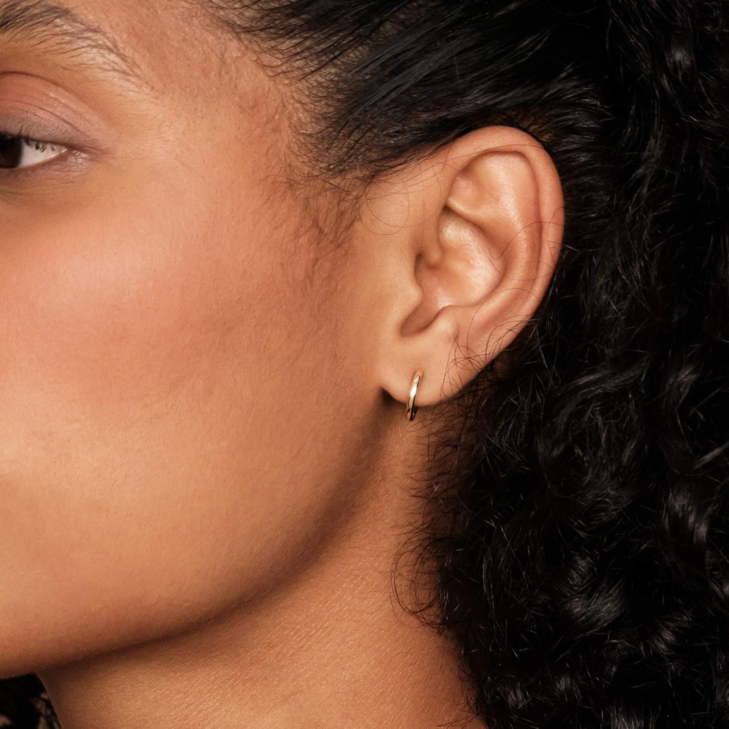 image:imagePAVOI Small Gold Hoop Earrings for Women 14K Gold Plated Huggie Earring Hypoallergenic Earring Set Dainty Huggie Hoops with 925 Sterling Silver Posts Cartilage Hoop Earrings18K Yellow Gold Vermeil