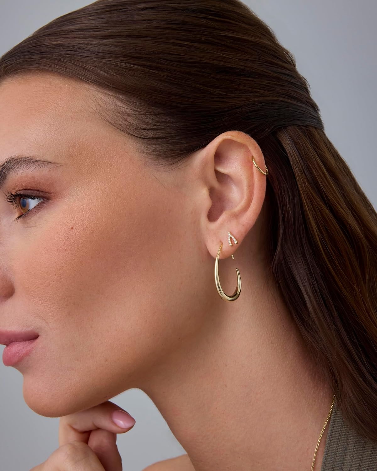 image:imagePAVOI 14K Gold Plated Titanium Clicker Hoop Earrings for Women Men Hinged Huggie Earring Cartilage Helix Nose Ring Tragus Rook Septum Piercing Jewelry 161820 GaugesYellow Gold