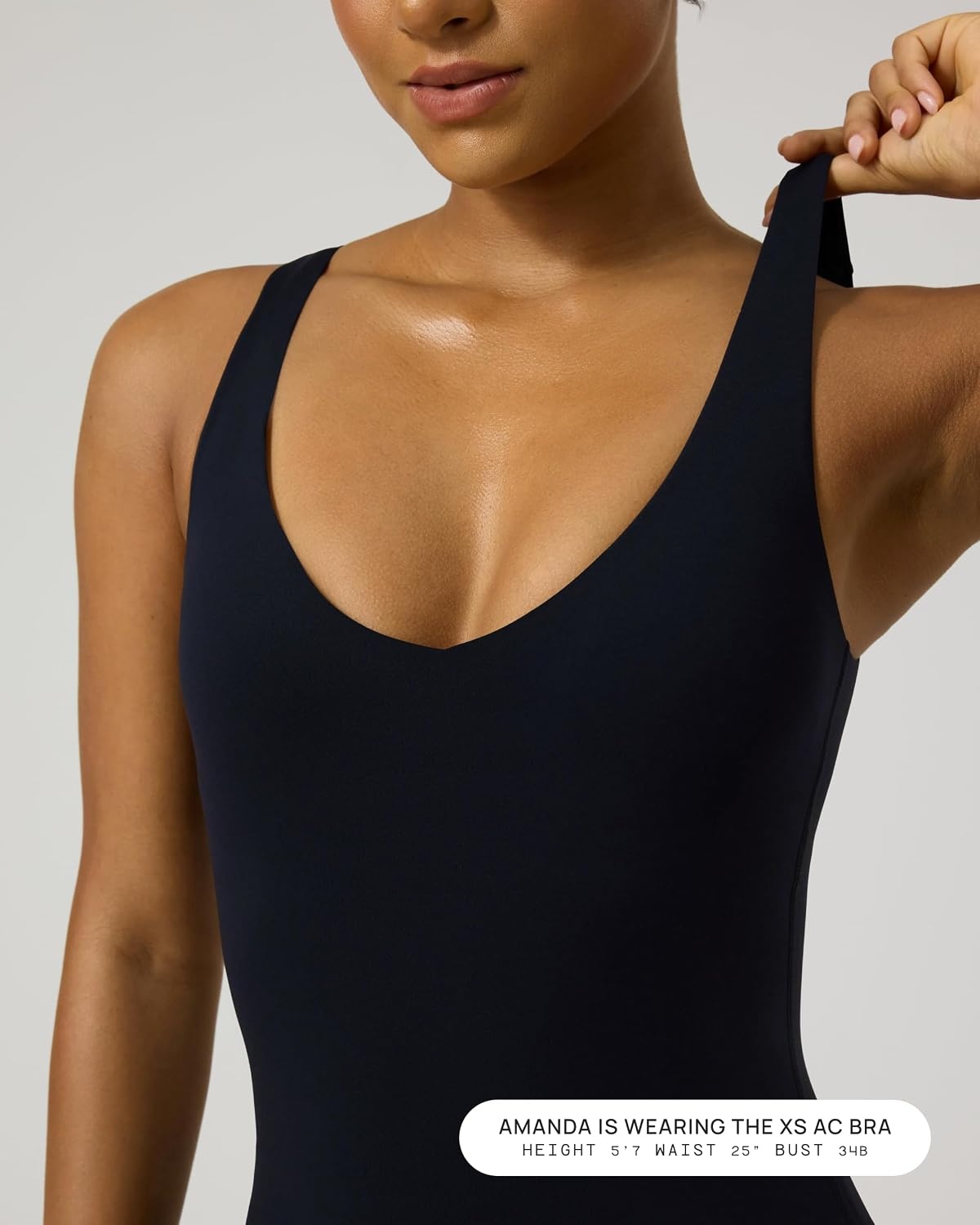 image:imagePAVOI ACTIVE Longline Sports Bra for Women Mid Support Tank Top FlexFlow Wirefree Workout Cropped Tank with Built in Bra V Neck Medium Support Long Sports BraBlack